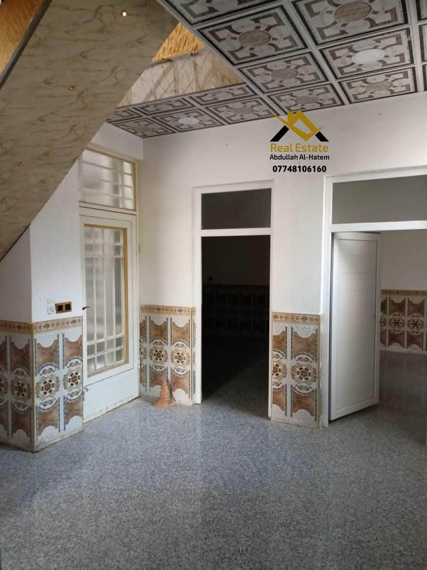 سامراء - حي دوانم المعمل 

قرب جامع طه ياسين البدري 

مشتمل بمساحه 140 متر طابقين 4 غرف نوم

المشتمل يقع على شارع 12 - تبليط 

بناء 2021 عالي عن الشارع 

السعر 82 مليون وقابل للتفاوض 

للإتصال 

*********** 

عقارات عبدالله الحاتم
