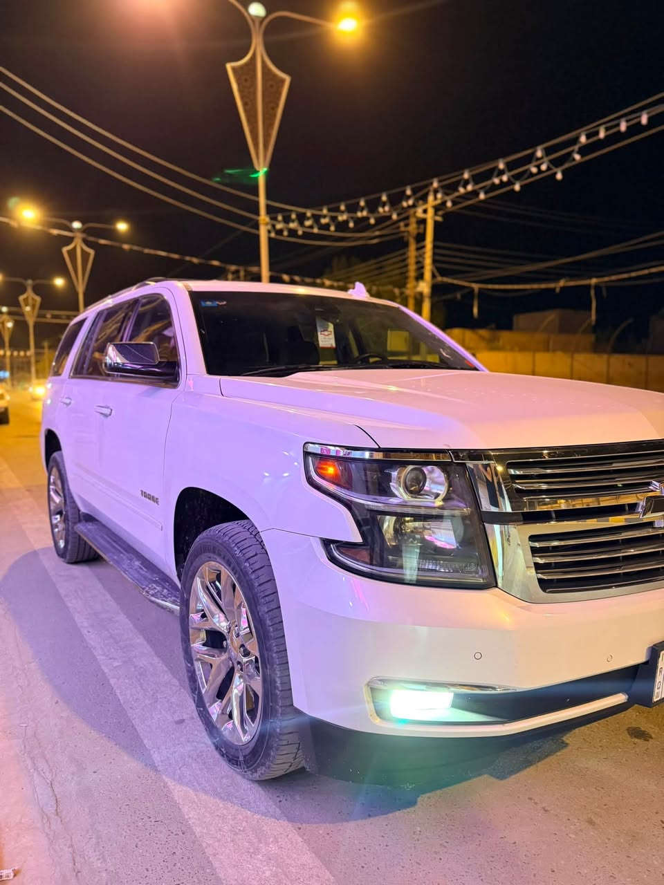 Tahoe Premier🇺🇸🤍     2017 
🛑لـلبيع دخول جديد ڪتاب ضباط📚

مرقم بغداد ب اسمي مداور ثاني يوم 🛑

السعر ✅ 330 ورقة وبية مجال بسيط 

مواصفات البريمير 1/1 دواخل بيج + جوزي 

⛔️حادثة جاملغ السايق تعمير فقط 
⛔️بدون فتح وبدون تبديل + بارد بجنطة قليل
⛔️صور الحادث موجوده بلمنشور 

1- فتحة سقف 
2- ستيرن ڪهرباء + خزن ميموري
3- ڪشنات ڪهربائية تدفئة تبريد🧊
4- ڪشنات خلفية vip منفصل ڪهربائي
5- جنطة ڪهربائية + حساس اقدام للفتح والاقفال
6- شاشة ڪاربلي + اندرويد اوتو 
7- داتا شو عرض امام سائق + معلومات 
8-انضمة قيادة متعددة 
9- سيارة 2WD نضام دفع خلفي ثنائي
10- حساسات امامي خلفي + رادارات 
11- مري ڪهرباء ترحيب + نقط عمياء 
12- مثبت سرعة + الخروج عن المسار 
13- شاشة عرض وسط 
14- عداد ديجتال الكتروني 3 وضعيات
15- بصمة + تشغيل ؏ــن  بعد …
16-ويل بريمير حجم 22 

__________________________________🚏
📍 المكان ناصرية سوق الشيوخ 
📌 للأستفسار *********** هـ
