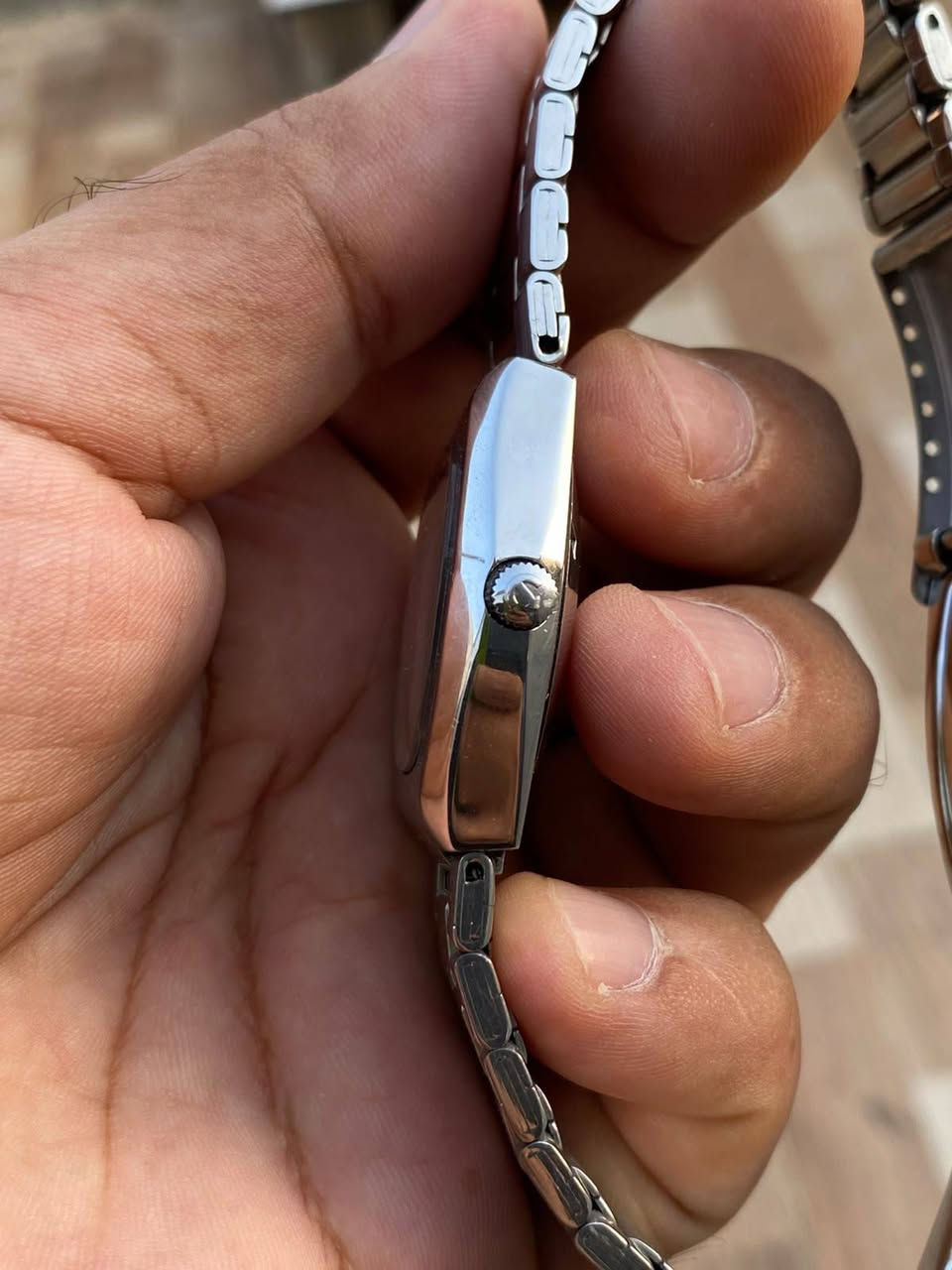 رادو اوتوماتيك قطر 37 ... ***********
