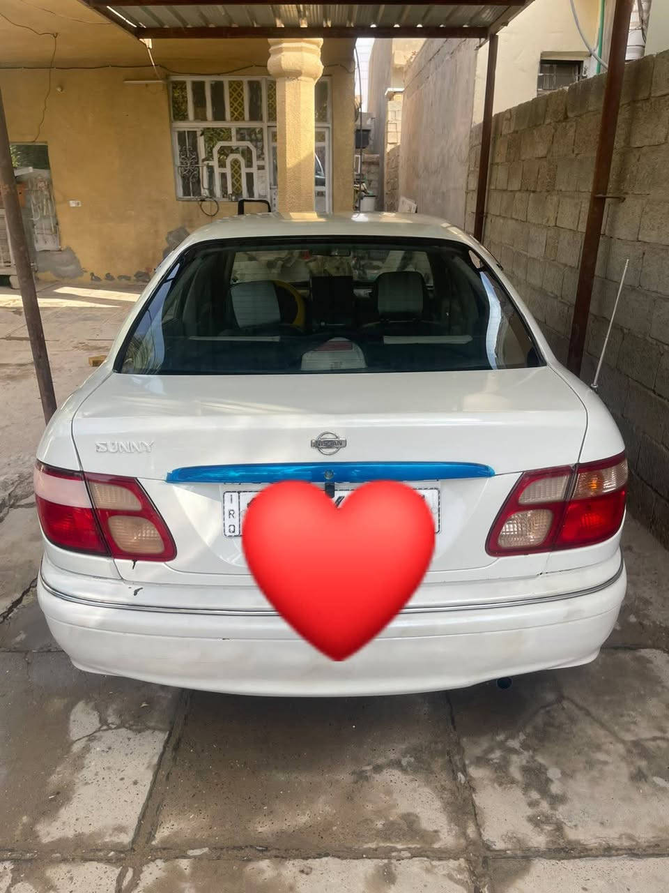 سلام عليكم سيارة نيسان سني ياباني 
موديل 2000 تخم تاير صدر جديد السيارة مصبوغة حزام جماليه باقي التفاصيل اتصل *********** رقم بابل المكان بغداد السعر 58
