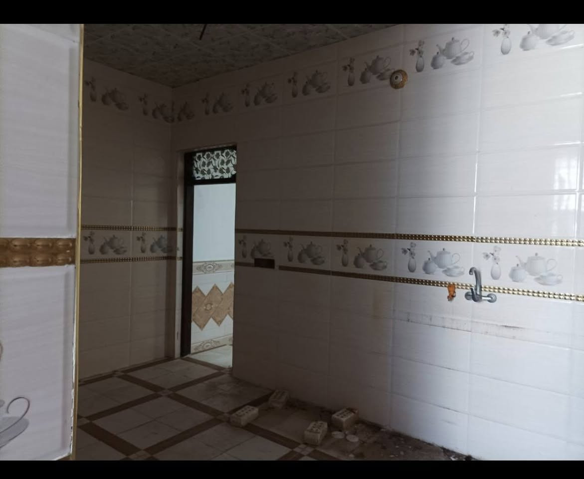 متوفر بيت للايجار ١٠٠ م حي النداء قرب المدرسه الورديه طابق واحد غرفه وصاله واستقبال ومطبخ وحمامات
ايجاره 250
***********
