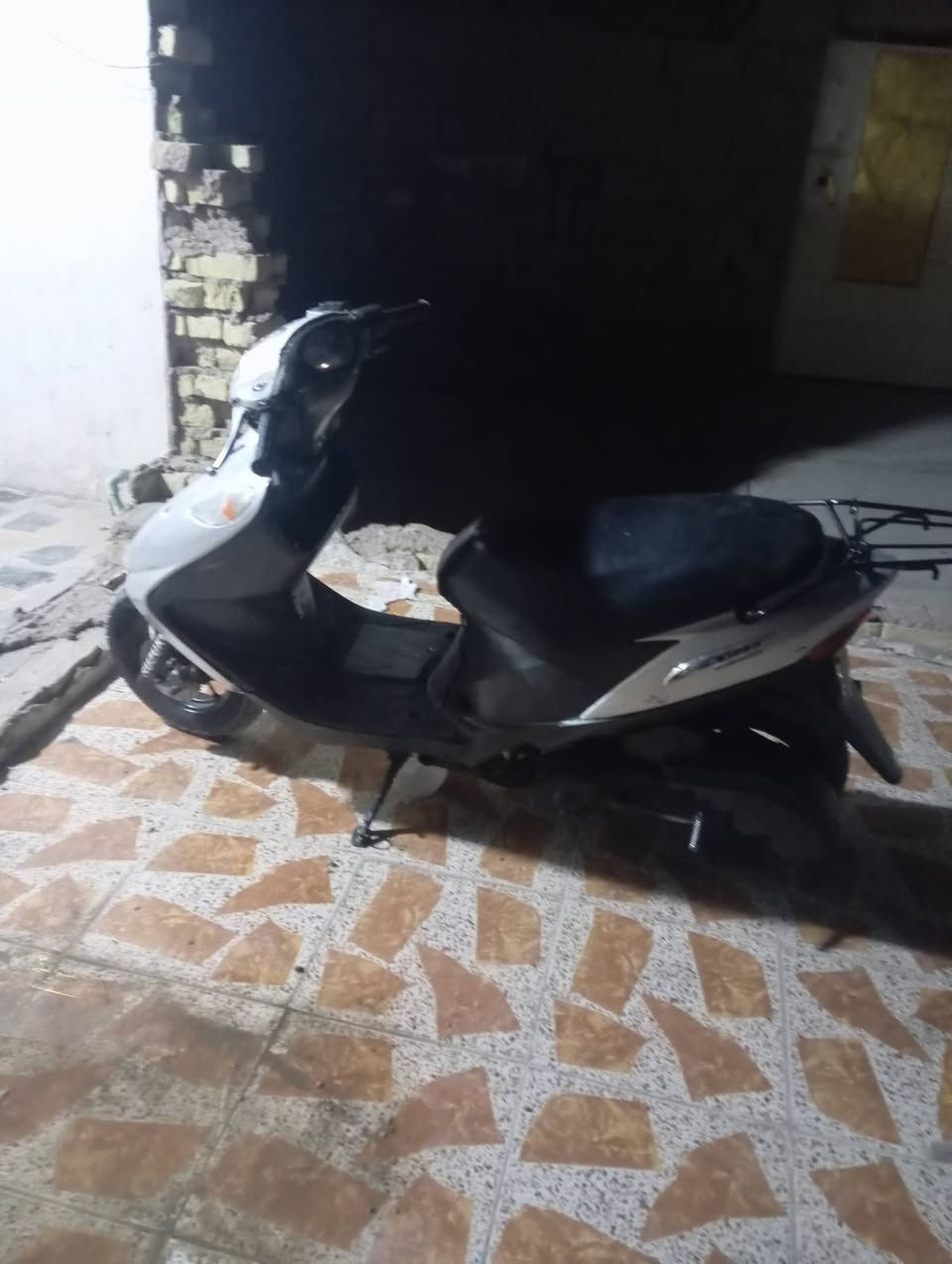 تجفيد جديد يردهله بس كابريتر دراجه تستغل بل خنك امروس او بيع
