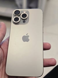 IPhone 15 pro max  ايفون 15 برو ماكس اخو الجديد  ✅️✅️بعده بالضمان✅️✅️ ...