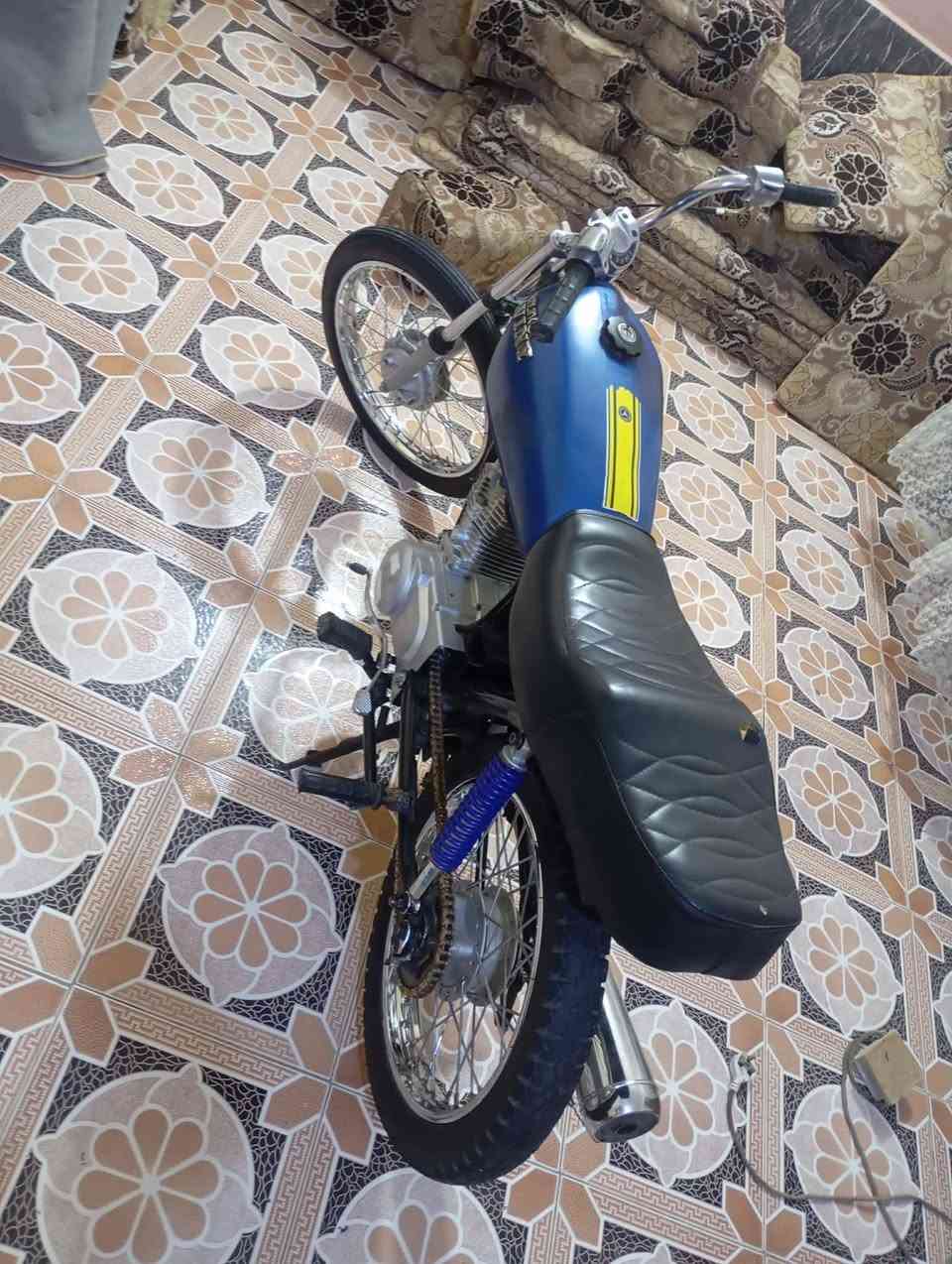 سلام عليكم شباب دراجه نامه كلك كلك مفتوحه بس بستم دراجه خير من لا تبخير ولا تنقيص ولا اي شي دراجه جاهزه محرك خير من الله دراجه خرسه كلشي جديد بيها ماعوزها اي شي دك هندر وطلع مكاني ناصرية اريدو مكفوله من كلشي السعر 450 وبيه مجال تواصل خاص او على رقم***********
