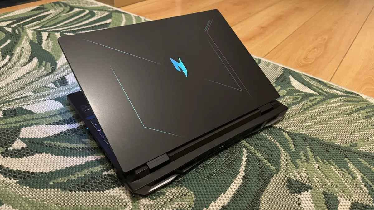💻 Acer Nitro 17 Gaming
• CPU: AMD Ryzen 7 7840HS (هاوتا لەگەڵ Core i7-14th Gen)
• GPU: NVIDIA GeForce RTX 4050 6GB (140W)
• RAM: 16GB DDR5
• Storage: 512GB NVMe SSD
• Display: 17.3" FHD 165Hz

کوردی:
🖥️ خاوەنی شاشەیەکی گەورە و خێرا (17.3" 165Hz).
⚡ بە کارتێکی شاشەی زۆر بەهێزی 140 وات و پرۆسێسەرێک کە هاوتای Core i7 نەوەی 14یە.
🔋 زۆر کەم بەکارهاتووە (تەندروستی باتری 88%).
🌐 بۆ زانینی نرخ سەردانی ئەم لینکە بکەن:

https://igoiraq.com/ckb/l/acer-nitro-amd-ryzen-7-7840hs-jn7e5f447gbxan42xrg3afqyhh8fen8w

📞 واتسئەپ: *********** | 
🚕 گەیاندن بەردەستە

العربية (عراقي):
🖥️ شاشة كبيرة وسريعة (17.3 انش 165Hz).
⚡ كارت شاشة قوي جداً بقدرة 140 واط، ومعالج مكافئ لـ Core i7 الجيل الـ 14.
🔋 مستخدم حيل قليل (صحة البطارية 88%).
🌐 لمعرفة السعر يرجى زيارة هذا الرابط:

https://igoiraq.com/ckb/l/acer-nitro-amd-ryzen-7-7840hs-jn7e5f447gbxan42xrg3afqyhh8fen8w

📞 واتساب: *********** | 
🚕 التوصيل متوفر أربيل, العراق
