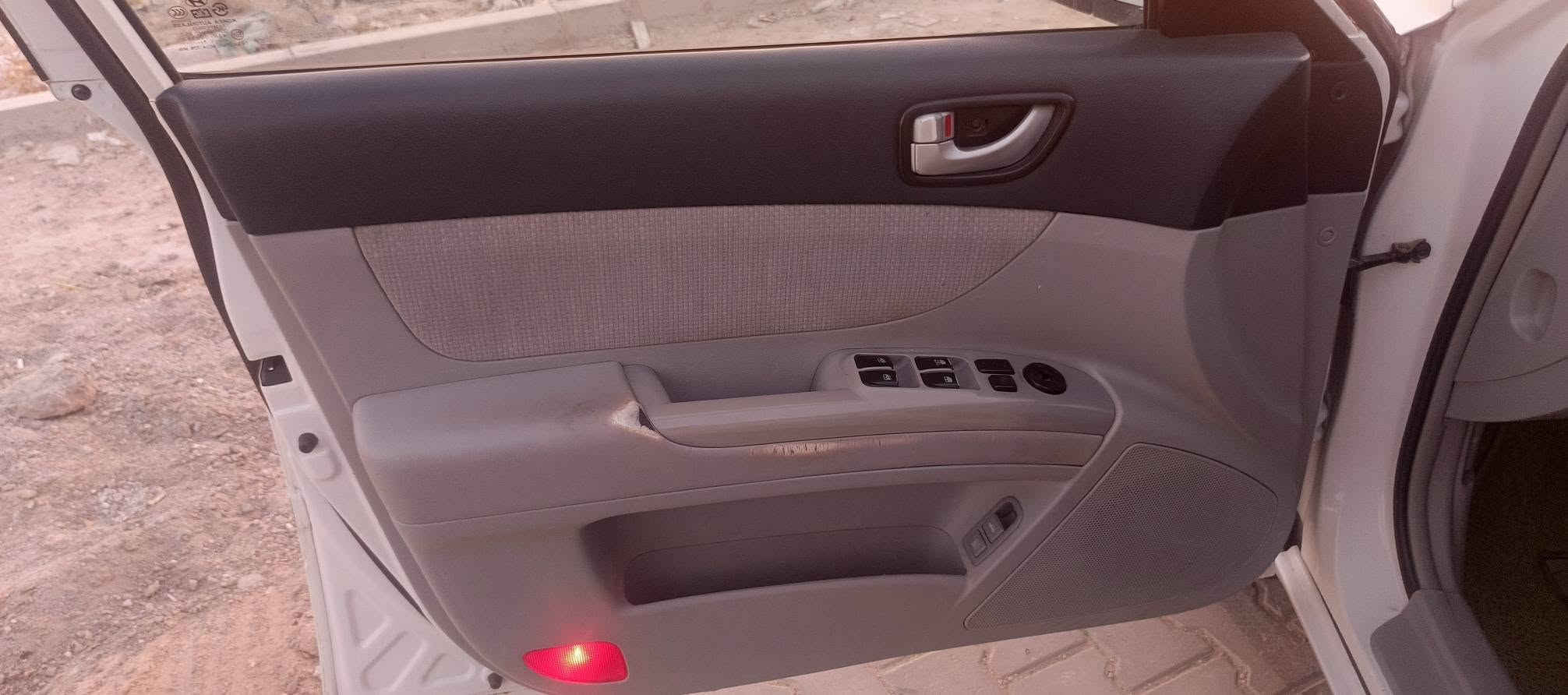 السلام عليكم (ما يعجبك السعر أعبر المنشور رحمالله والديك) 
1سوناته للبيع 
2موديل 7 
3خليجي 
4 فتحه 
5 حداديه ١٠٠/١٠٠
6 محرك وكير ١٠٠/١٠٠
7 كفاله من الضربه القوية عل فحص 
8السعر ٩٧ وبيها مجال 
9العنوان النجف الأشرف
10الرقم ***********
