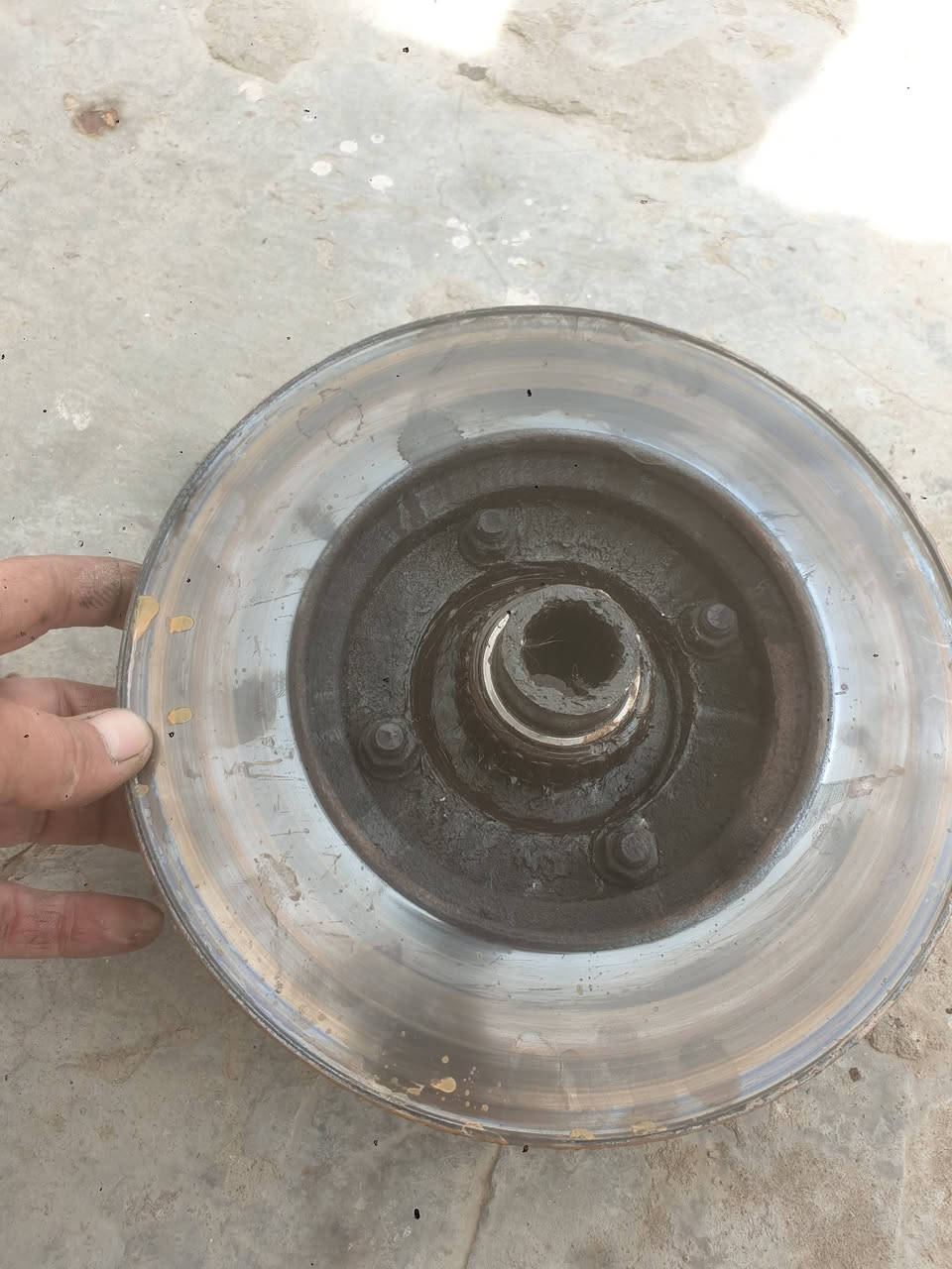 فلنجه النترا • نضيفه • عكوبه