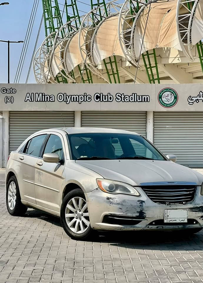 السلام عليكم سياره للبيع مكاني البصرة المعقل سياره جدا حلوة وقويه حالها حال الاوباما بس الشكل يختلف مكينه 2.4 حادث امريكا بين الجاملع السايق وباب السايق ضربه كلش بسيطه لا لغود ولا شواصي ايرباكات سليمه حاليا البدي بي قطع جارده بسبب هذا اللون يجرد ذهبي مكينه وكير مبدلهن جدد من كصه.
كهربائيات كله بلاد وشغال كلشي بيه رقم بصرة السنويه منتهيه راعيه رجال مرتب بأي وقت يحول انه ثاني جناي للسياره من بعد راعيه الي مدخله من امريكا وبأسمه قبل
15 يوم مسويله ادامه كامله بخاخات بلكات فيتبم تنظيف غرفه الاحتراق كله جديد. بلنسبه للتبريد شديت منظومه كامله جديده راديتر وبخاخ وكمبريسر مال كصه عبرني 15 يوم وكف الكمبريسر نقصه بس كمبريسر.
سعر السياره 65 ورقه وبيه مجال
للتواصل ***********
