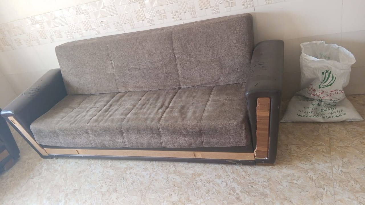 كنب • للبيع