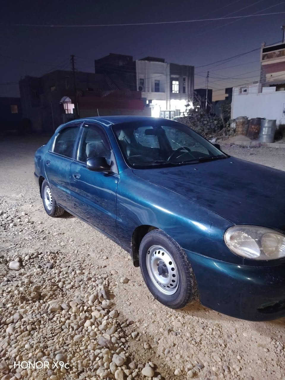 سلام عليكم
دايو لانسو صلاح الدين بسمي موديل ٢٠٠١ للبيع بسعر مناسب 
اشعندك سيارة للبيع او مروس اعرضه الرزق على الله
***********
