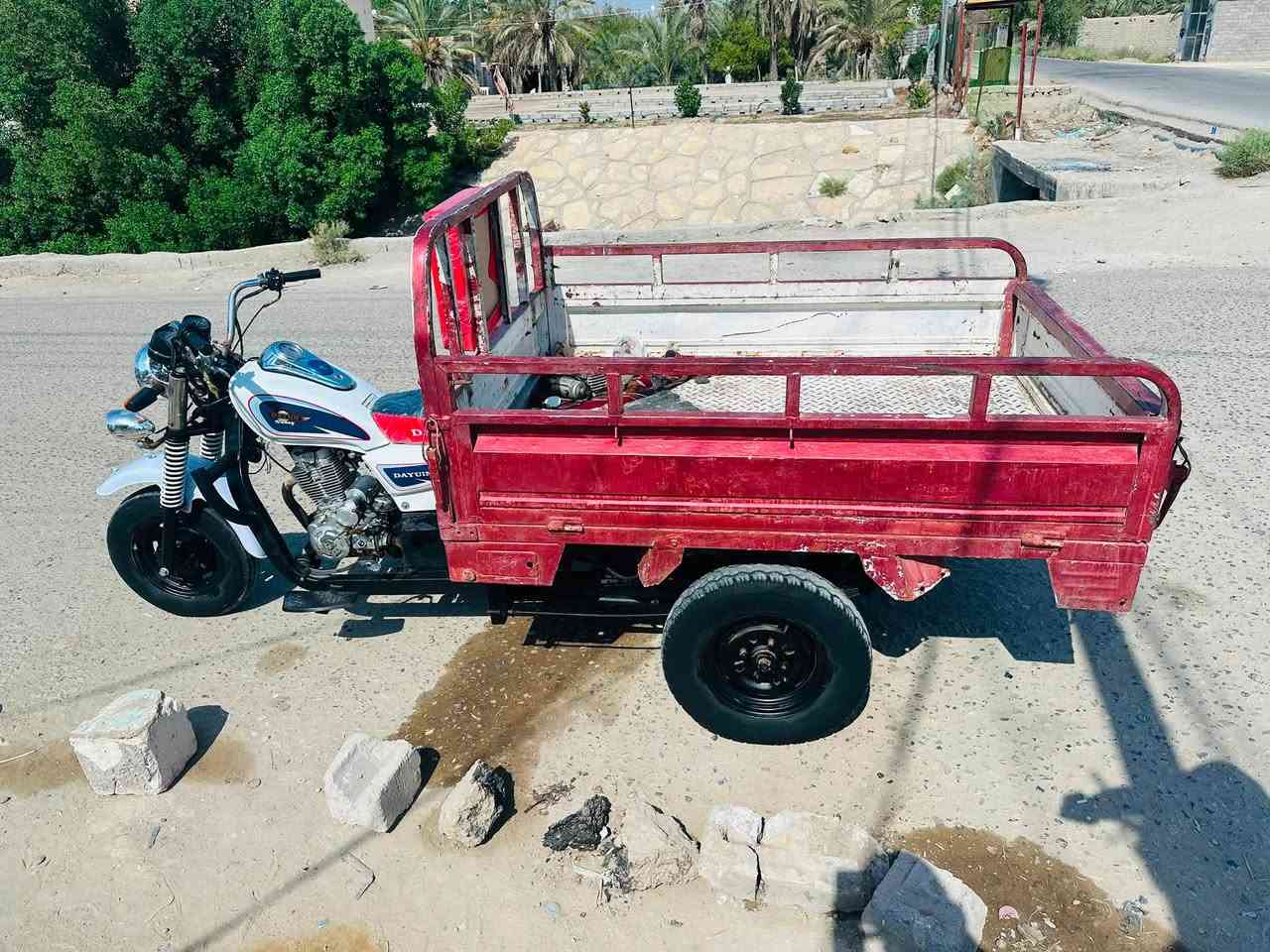 السلام عليكم خوان ستوته مديل 16توهه معمره جاهزه مكينه مجفته ألون بيض وراق  سوك الشيوخ  السعر 1500وبيه مجال  ***********
