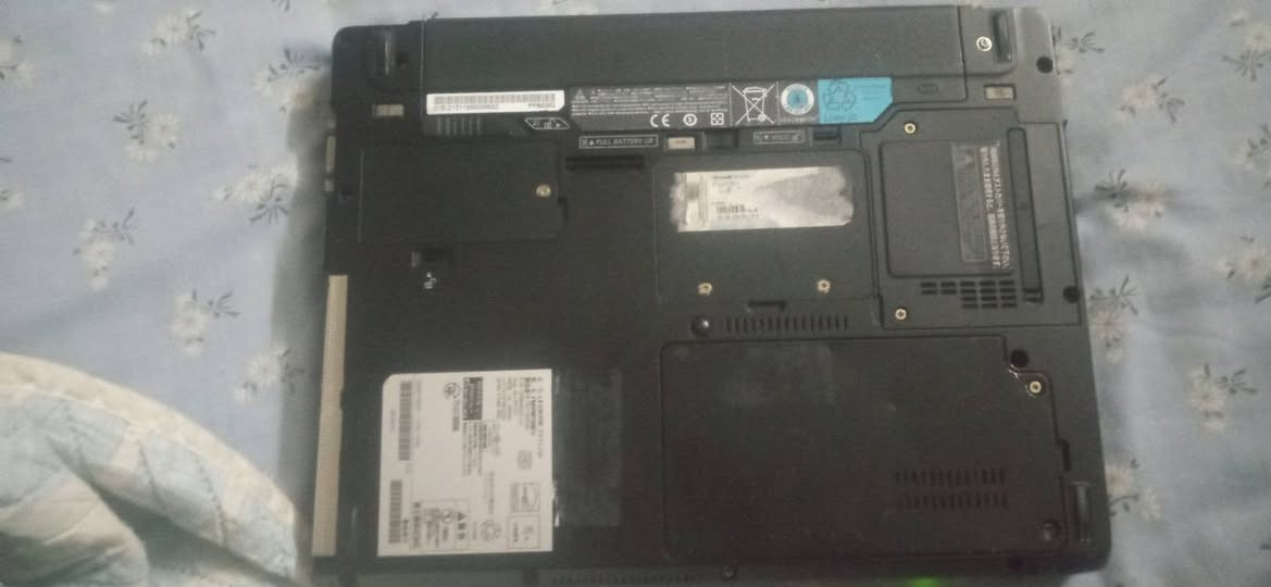 Fujitsu Lifebook • i5-2520M جيل ثاني • بطارية 25 دقيقة