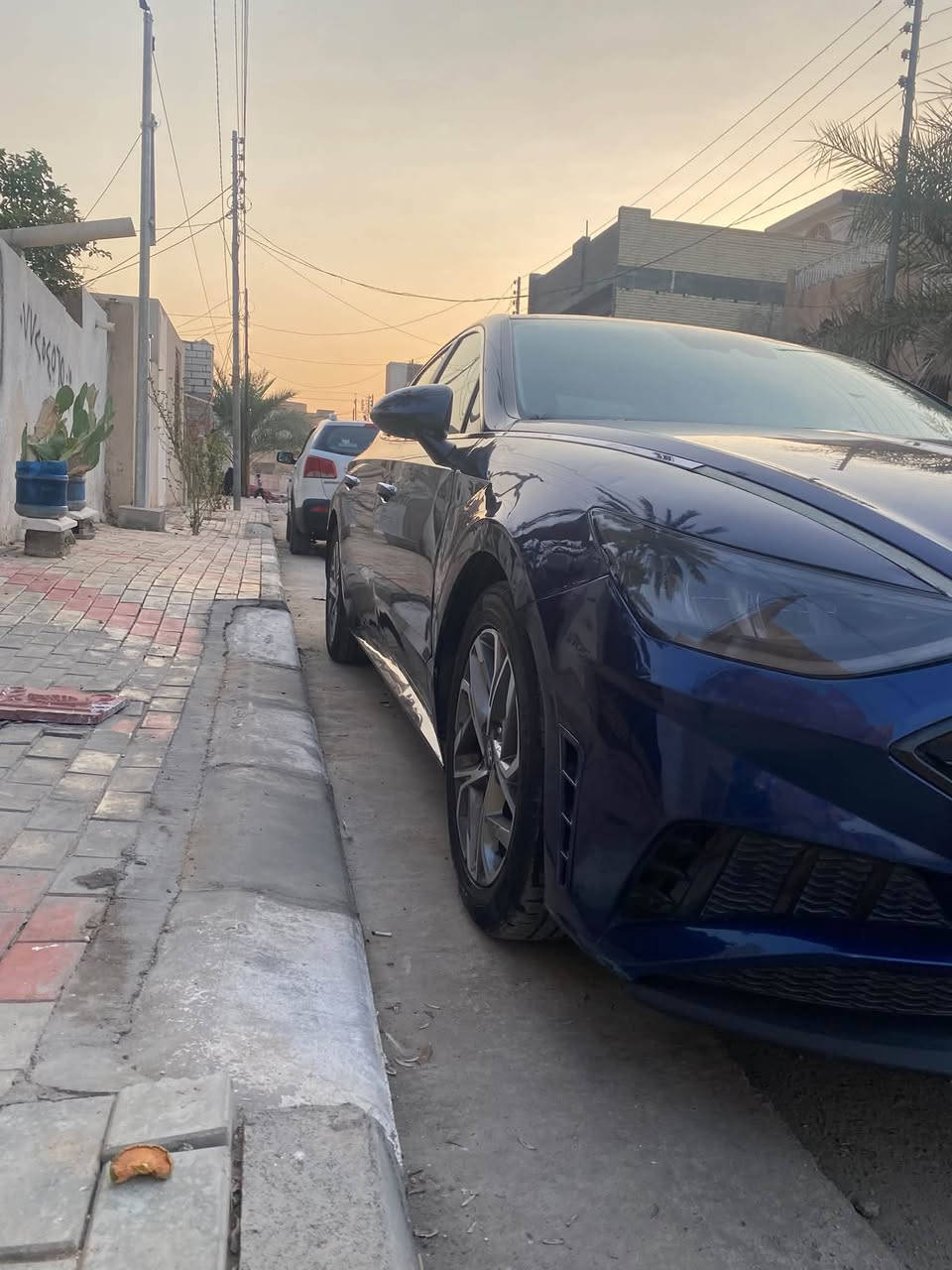 السلام عليكم سوناتا موديل ٢٠٢١ فول مواصفات بنوراما تبريد خلفي شحن واير لس كشن كهرباء صندوق ذكي السياره هواي بيها مواصفات وفول محرك ٢٥٠٠ مامفتوح ماشيه 61 الف m 
رقم اربيل الدولي الجديد الحادث واضح بسونار وسعرها كلش مناسب اخوان السعر قفل قفل بدون عمله ١٣٢ 
***********
