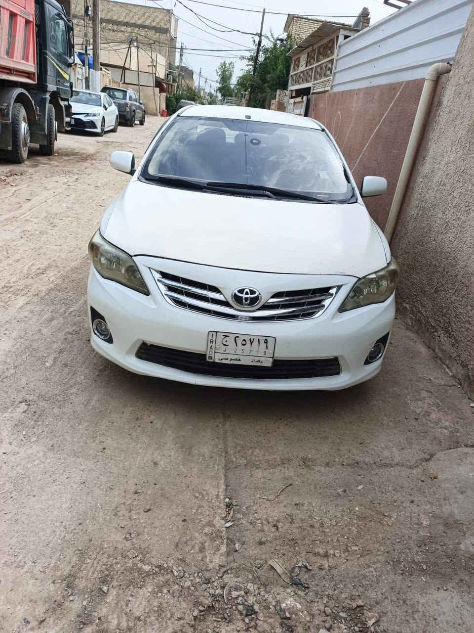 كورلا خليجي 2008 خليجي السعر 85 وبيها مجال حك الجيه بيها جاملغ مبدل وبنيد مكينه كير تبريد خير من الله رقم بغداد بسمي 
***********
