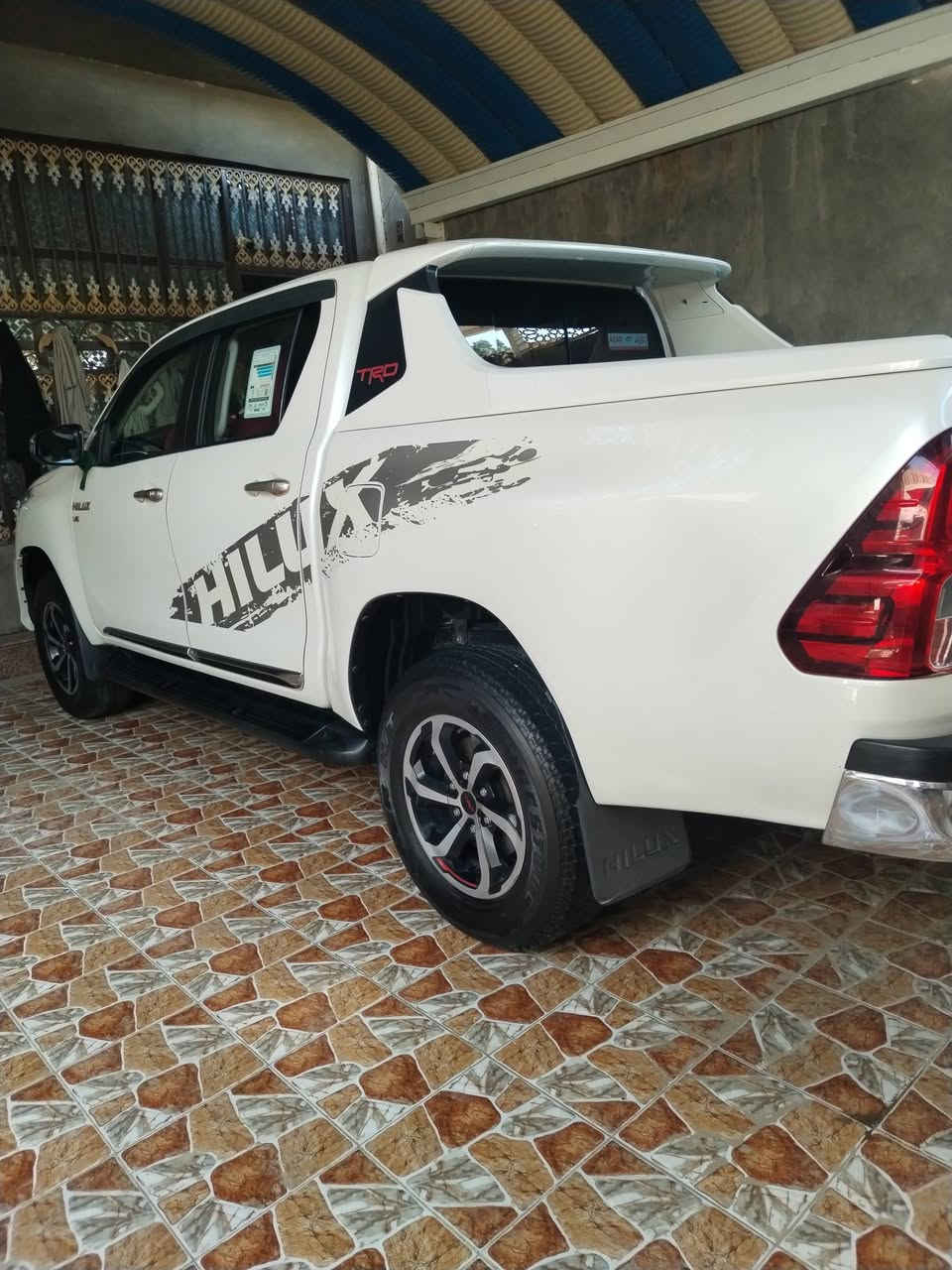 TOYOTA  TRD    البيع
السلام عليكم تيوتا هايلوكس 

موديل 2020 المقدس 

مواصفات

بصمه 

مكينه 6v

تبريد قطعتين 

السياره كفاله عامه 

السعر 325   $
  
ماشيه 90

الاستفسار 

***********
