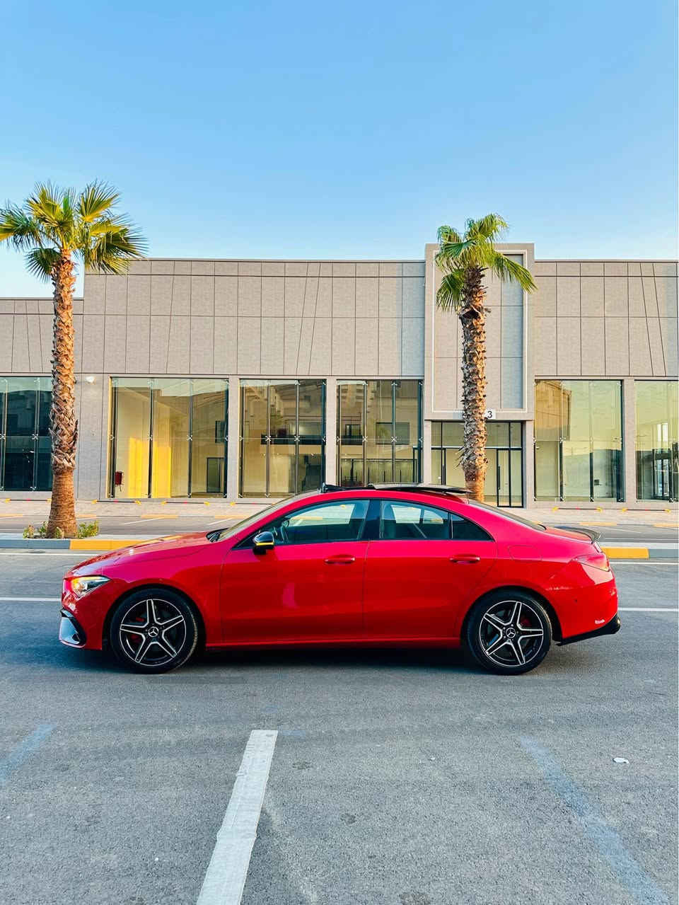Mercedes Benz CLA 250 AMG KIT 2020 

للبيع فقط و بسعر جوة السوك و جداً مناسبة بلنسبة للمواصفات و موديل و نضافة 💯

اخوان السيارة وارد امريكية حادثه بوند و نص جملغ داخل سليم ارباك ستيرن و بردة راجع سيستم 💯

موديل : 2020
وارد : امريكي
لون : احمر دم غزال ❤️
محرك : 4 سلندر بانزين 2000 تيربو 💯
ماشية : 58 الف فقط 
رقم السيارة : اربيل الجديدة 
مكان السيارة : اربيل شارع 60📍

رقم موبايل و واتساب : 

***********
***********

سعر السيارة : 21800$ ورقة فقط شدتين و ثمانطعش ورقةابلاش بلنسبة للموديل و مواصفات اخواته كله فوك هذا سعر ب خمسة الف دولار 💯

مواصفات فول الفول اعلى فئة واحد على واحد 💯

كهربائي و تبريد شرط محرك و كير كفالة عامة و شرط تراي مالته بشرط زيرو

سنوية و فحص و هزة كله جديدة بدون النقص الحمدلله تحويلها مباشر 💯❤️❤️ أربيل, العراق

