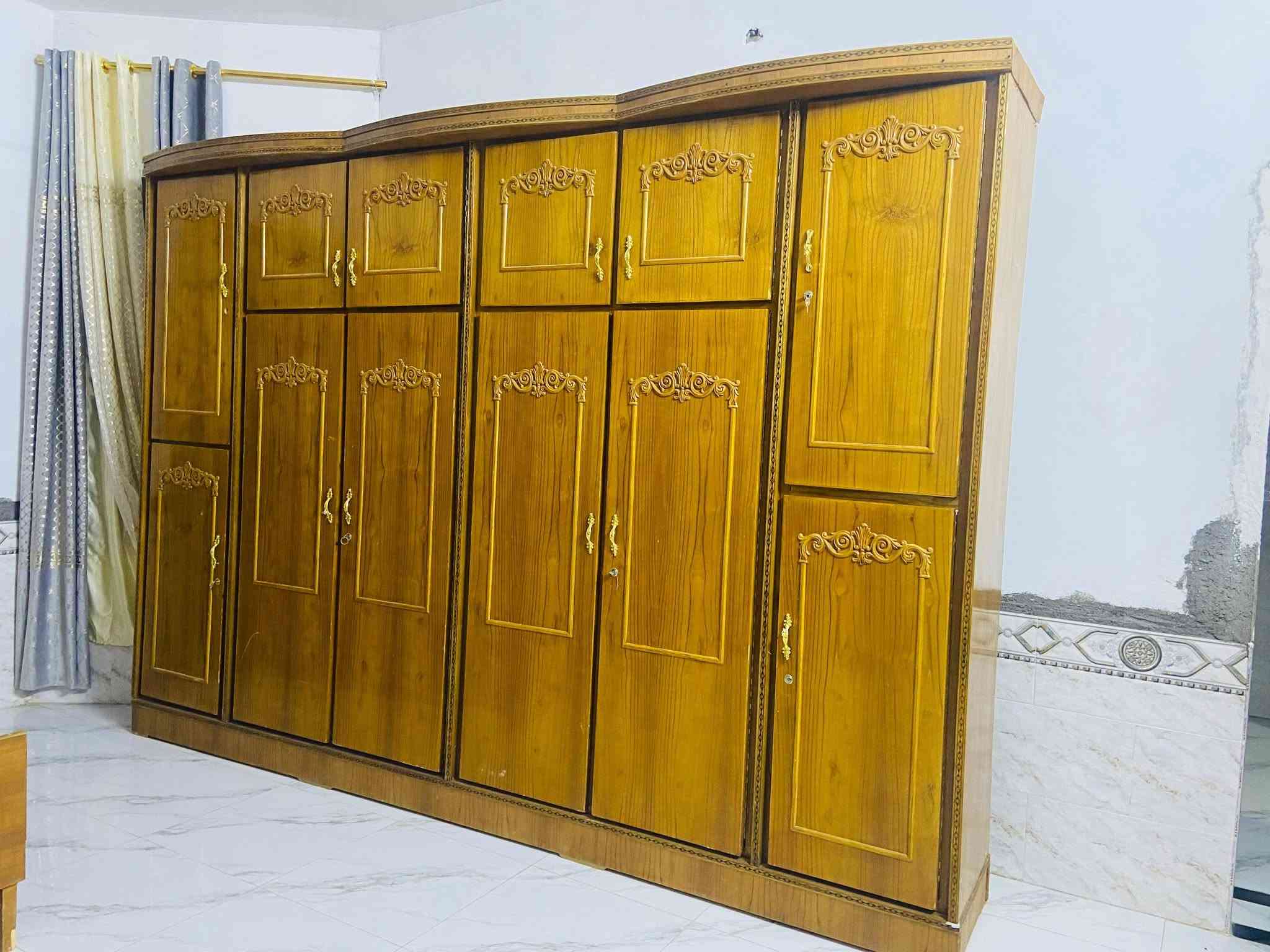 متوفر غرف نوم بعدهن جدد خشب صاج داخل و خارج شرط حطاطه نضافه فول ديكور حديث بسعار مناسبة
‏عنوان الرمانه البعبيد الحويجه نقل وشد مجاني واصل لباب بيتك وتلميع 
‏‪***********‬/ وتساب وخاص
