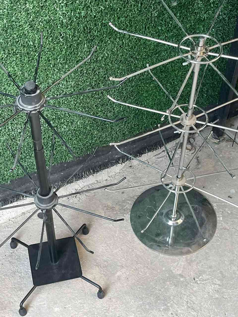 فاترينات البيع سجة مع غراض منوعه ***********بغداد
