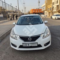 نیسان تیدا 2014 مواسەفات S مەکینە 1.6L چوار سلیندەر خەلیجی ڕەنگی سپی ک...