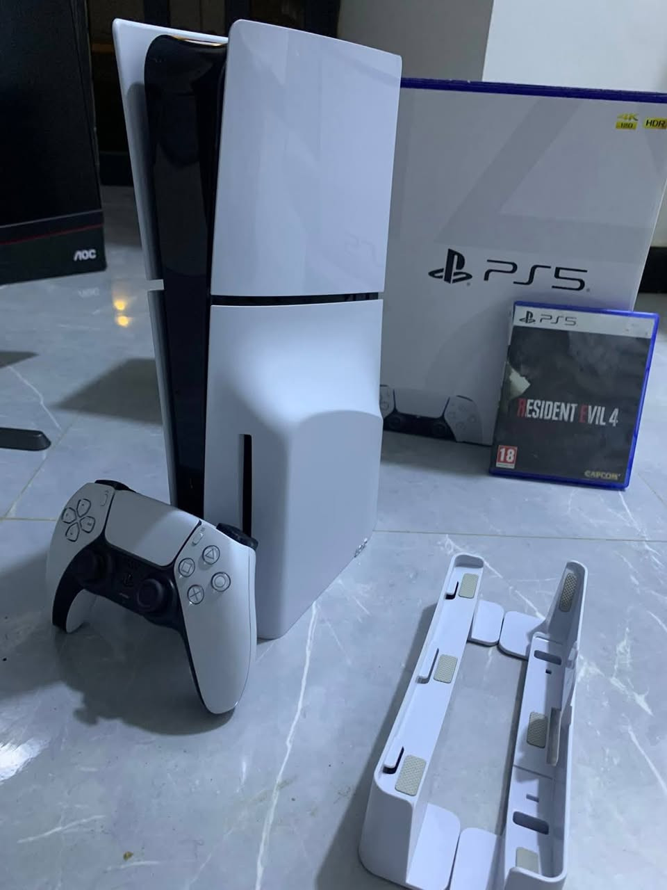 PS5 سلم ياباني تيرا اخو جديد
كامل ملحقات الاصليه وكارتون وقاعده وغلاف يده وقرص بيس ٢١ ورزدنت ايفل 4 ريميك 
رايده ب400
مع شاشه AOC حجم 32 دقة 2K و 165hz شرط جدا نضيفه أخت جديده سعر الشاشه 150 

مكاني الدوره 
***********
