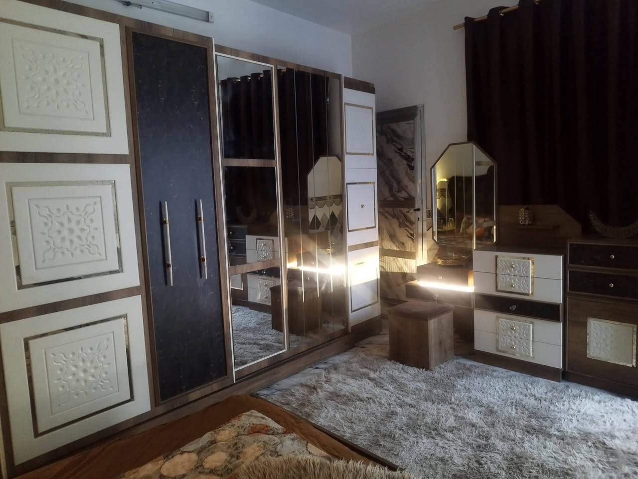 السلام عليكم غرفه تركيا للبيع استفسار على رقم التليفون وعلى الواتساب***********
