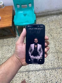 ايفون 17 برو ماكس لون نيلي ضمان ماستر سنتين مو سنه مشحون 62 ذاكرته 256...