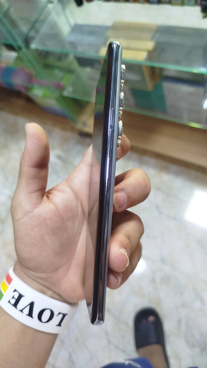 كامون 40 برو 5G • ذاكرة ٢٥٦ • كاميرا خربانه