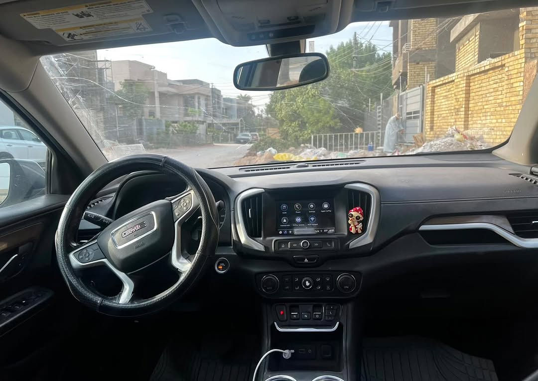 جمسي تيران موديل 2018 
محرك 1.5 T تصعدلك هيج سيارة عائلية
 وجديدة وفول مواصفات بسعر الانترا 

محرك 4 سلندر 
كلين تايتل 

مواصفات SLE 
AWD
كاميرا خلفية 
حساس ورادار 
سقف سقف بانوراما 
مستشعر وقوف 
تدفئة مقاعد بصمة ٤ ابواب 
تشغيل عن بعد 
مثبت سرعة 
شاشة وابل كار بلي 
ايرباك سليم 
تحكم على المنحدرات

🛑 السعر سوي تعليق يصلك رسالة 💌

رقم هاتف ***********
