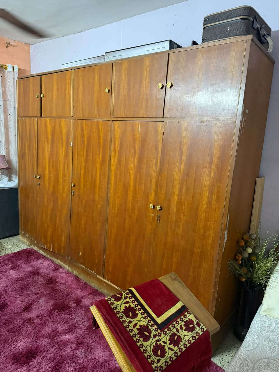 أغراض للبيع • مستعجل • غرف نوم