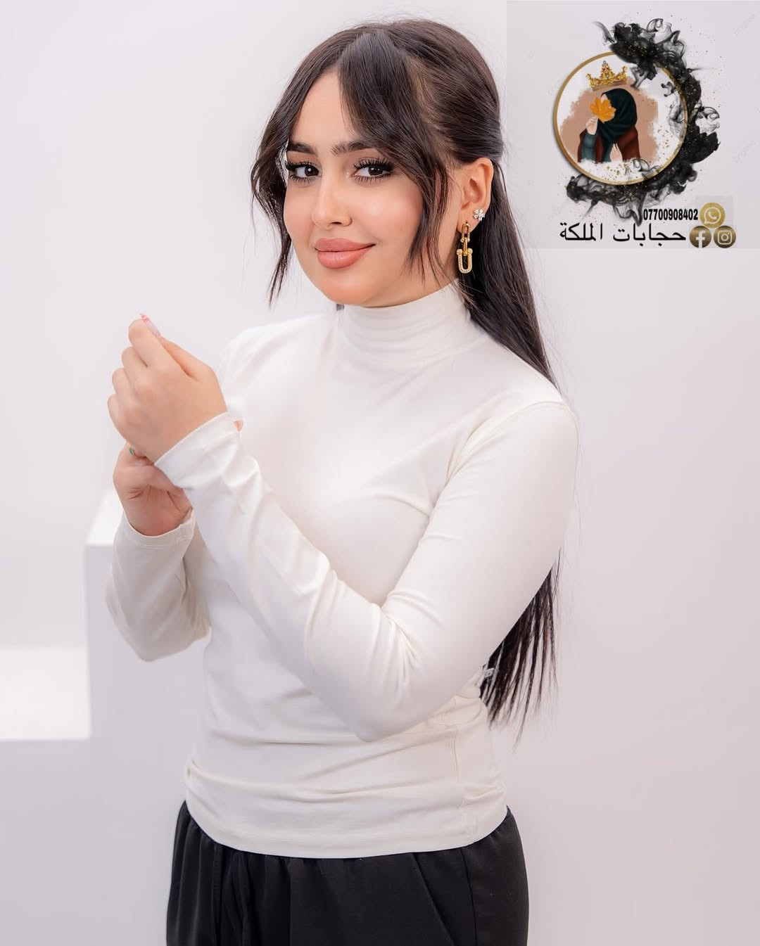 حجابات الملكة للاناقه عنوان ♥️ 
هاينك ردن طويل خامة الاصلي متوفر 24 لون مميزه استيراد خاص بنا 
خام اصلي ثباتيه عاليه جدا عند الملبس ✅
متوفر جميع الالوان😍
خليك مميز باختيارك مع الملكة
للطلب والاستفسار مراسلة الصفحة ✉️
التوصيل متوفر لجميع انحاء العراق 🚕
.
.
.
.
.
.
.
.
.
.
.
.
.
#حجابات #اكسبلور #اكسبلور_explore #العراق #البصرة⁩⁩

نص مكتوب في الصور:
- ***********
- حجابات الملكة
- *********** حجابات الملكة