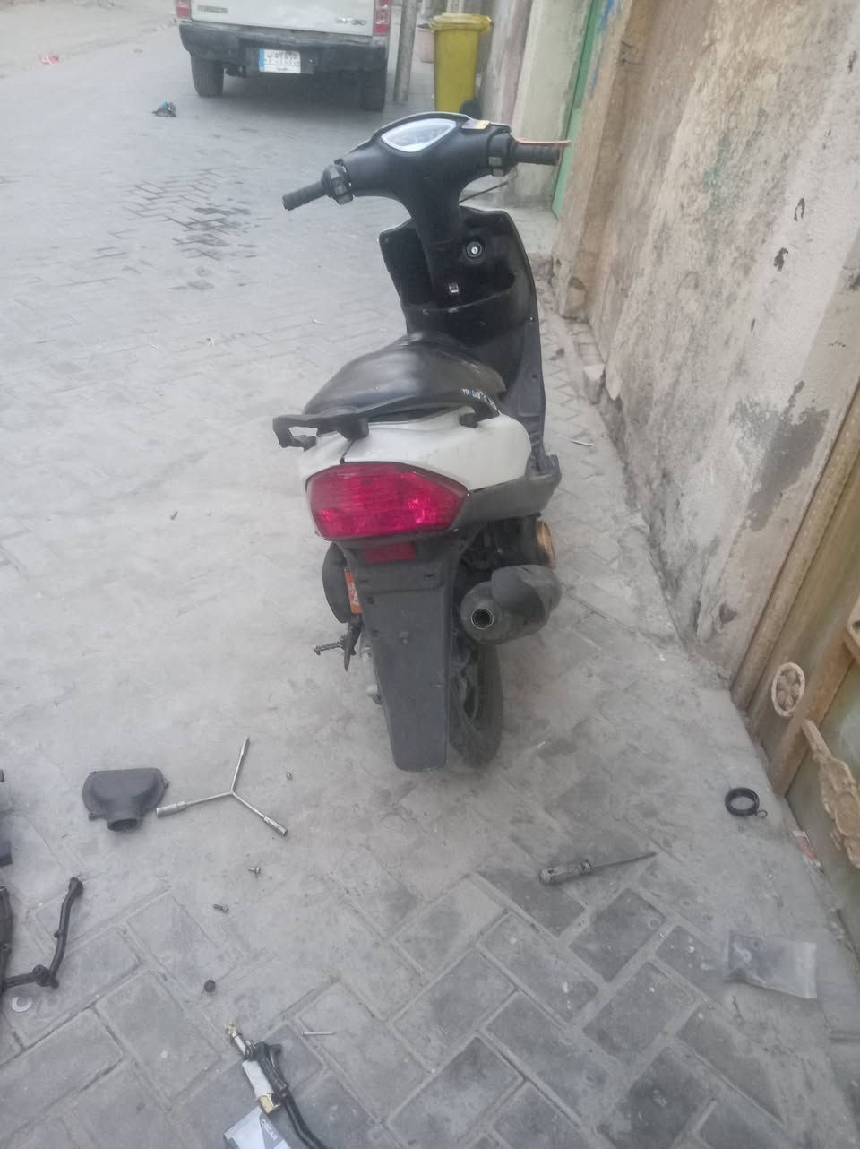 كوم حديد عوزه شخاطه الدراجه شغاله مكاني بغداد مدينه رقمي ***********
