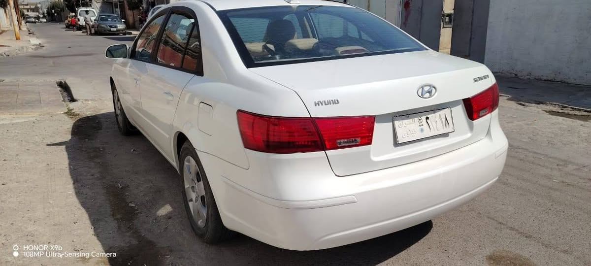 🚘 للبيع سوناتا 2009 أمريكي – نظيفة جداً
🔹 الموديل: 2009
🔹 الوارد: أمريكي 🇺🇸
🔹 المحرك: 2400 سي سي
🔹 القير: أوتوماتيك
🔹 الحساسات: 4 حساسات
🔹 الهيكل: كلين بالكامل
🔹 الصبغ: السيارة ما بيها ولا قطعة مبدلة 
🔹 الحالة العامة: نظيفة ومحافظ عليها
🔹 المحرك: بحالة جيدة
🔹 القير: بحالة جيدة
🔹 التبريد: يعمل بصورة جيدة
🔹 التكييف: ❄️
🔹 الداخلية: نظيفة ومرتبة
🔹 الإطارات: بحالة جيدة
🔹 الكهربائيات: تعمل بصورة جيدة

✨ سيارة عملية واقتصادية ومناسبة للاستخدام اليومي، والميزة الأهم أن الهيكل كلين وما بيها قطع مبدلة.

📍 المعاينة: بعد الاتفاق
💰 السعر: عند التواصل
📞 للاستفسار والتواصل: خاص او ***********
***********
