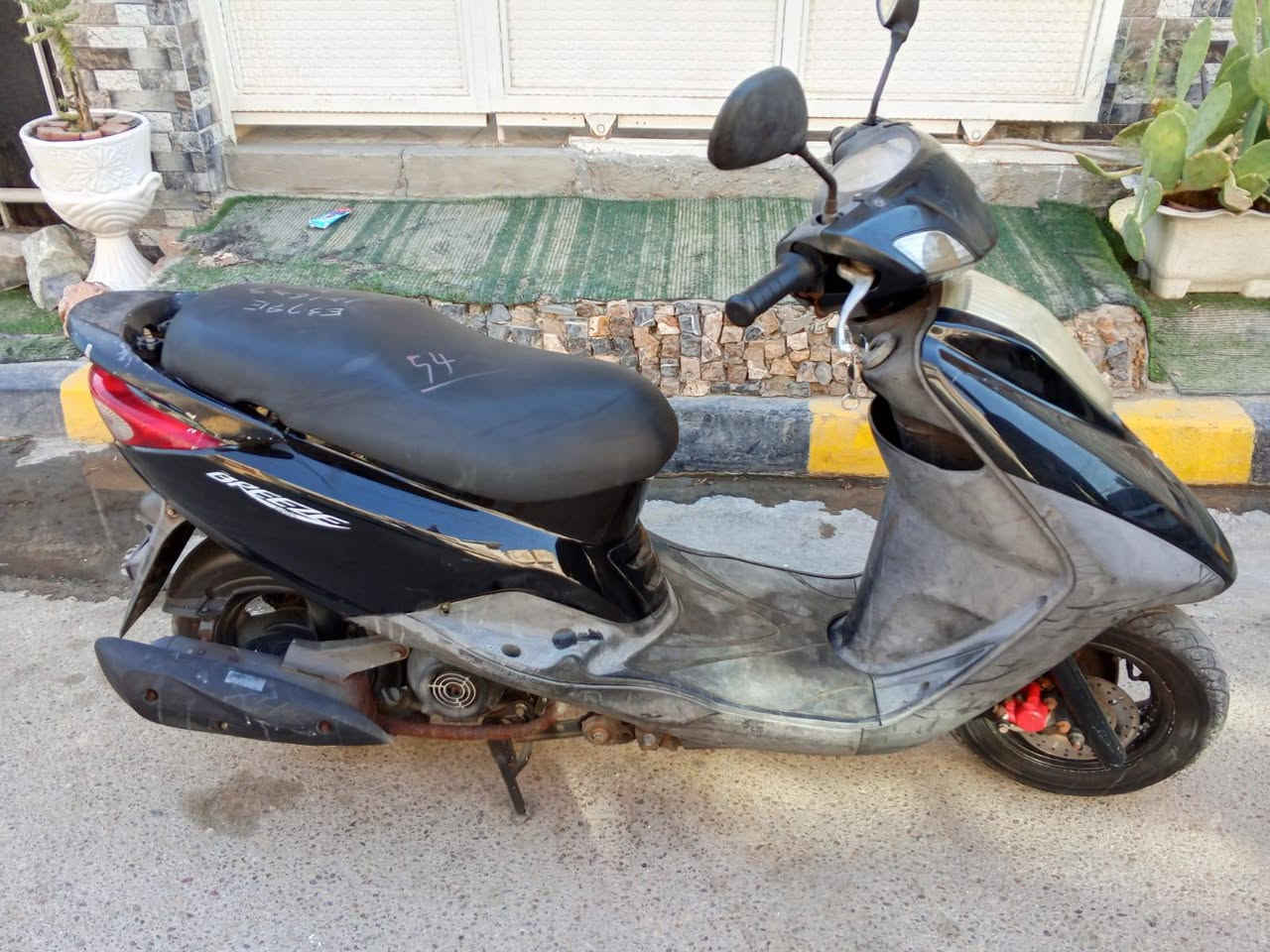دراجة ابريز للبيع ياباني مال رمبة البارحة اخذتها ب مليون و 100 وبيها مجال بسيط دراجة ماماشية صفر كيلو متر حقيقي كل نقص مابيها العنوان بغداد الحرية ‏‪***********‬‏ التصال رقم وات ساب
