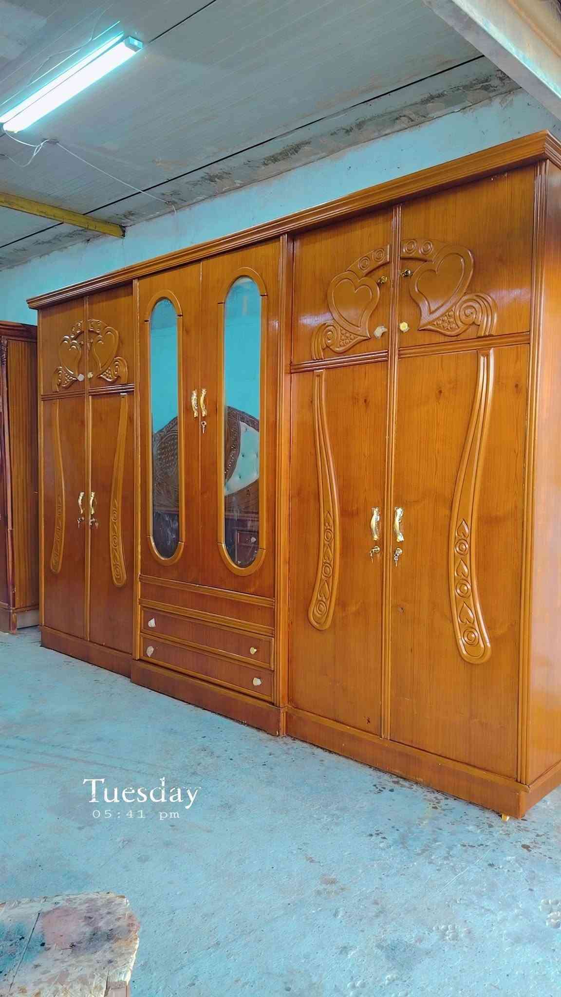 السلام عليكم غرفه6 بوب كلش حلوه ونضيفه كامله كل نقص ما بيه داخل خارج صاج الضهر جرجوبه كلش ثكيله  صاج عراقي وكل باب وحده السعر650  مكاني بغداد الشعله موجود توصيل محافضات  ***********

