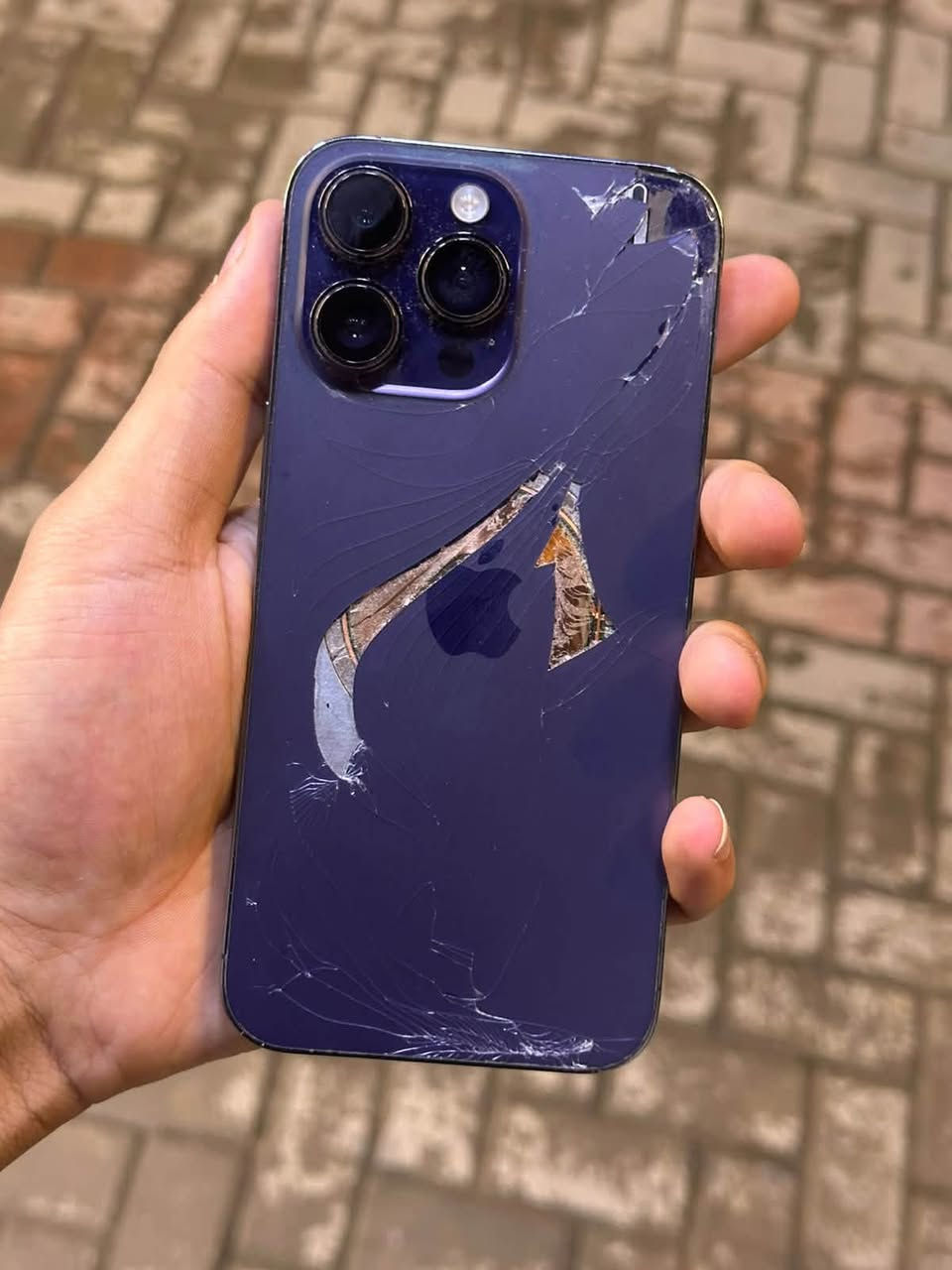 آيفون 14 برو ماكس • ١٢٨ غ.ب. • بطارية ١٠٠٪