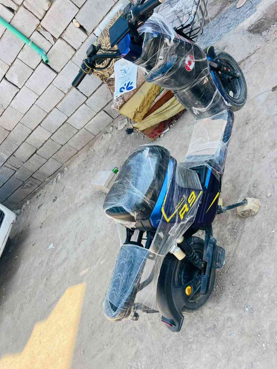 سلام عليكم دراجه البيع جديده حلوو بطاريات مديل 26دراجه مديل 25شاشه مكان البصره حمدان سعر 360بيها مجال رقم ***********
