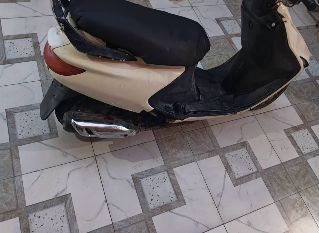 دراجه فراشة 🦋 كامله محرك ناعم سعر 190بيه مجال مكان سوق الشيوخ ‏‪***********‬‏
