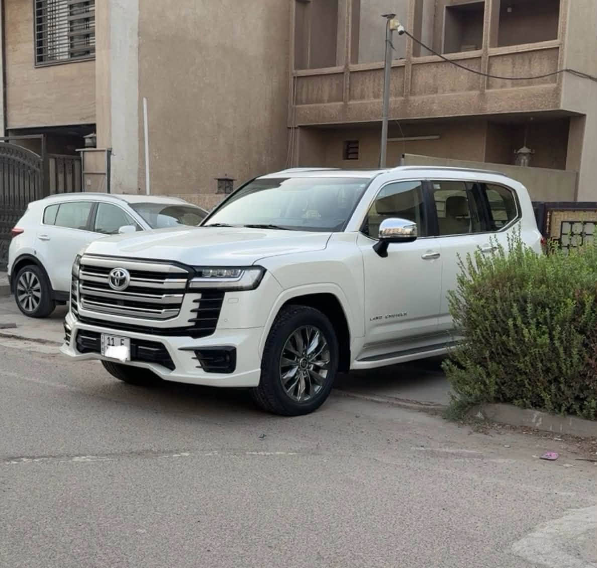 لاندكروز VX • ٢٠٢٣ • رقم بغداد