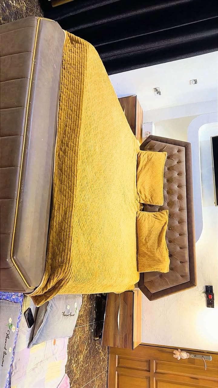 السلام عليكم غرفه تركيا للبيع
مكان بغداد 
اتصال ***********
