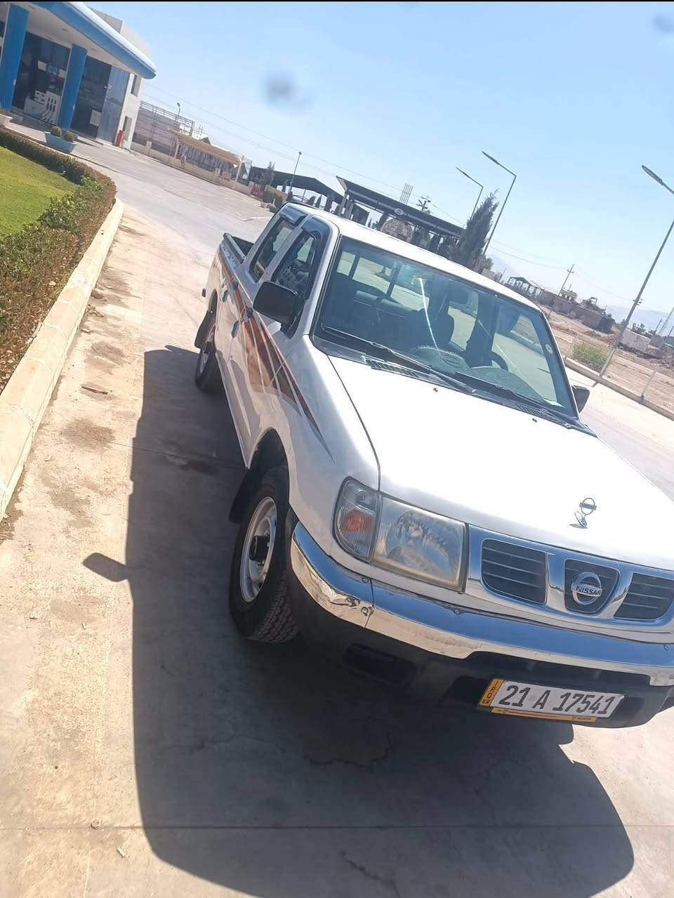 نیسان 2002زێت
گێڕمەکینە اکسل بەشەرت
سەنەوی تازەیە تا2029
یەک پەڵەی بچوکی لەبۆدی بۆیاخەبێ دەعم بێ لێدران
4تایە لۆک
توندووتۆڵی بەشەرت نمونەیە
 لەجوانی بۆیەک دینار مەسرەف مەگەڕێ
تەعویل خرامە بەشەرت
جوابی نامەوکۆمێنت نادەمەوە 
سحری
83$
***********
ڕانیە رانية, السليمانية
