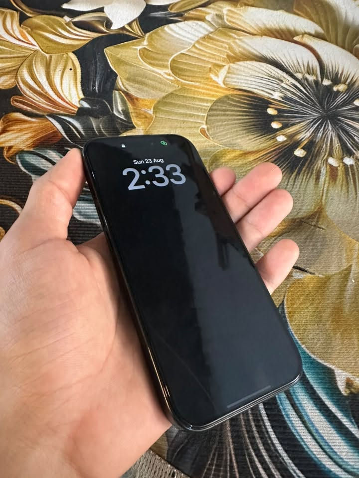 السلام عليكم 16 برو للبيع الجهاز كلش نظيف
جهاز كامل غراض وياها كارتون كامل غراض 256g بطاريه 94% سيم واحد الجهاز شرط كلش نظيف بدون تبديل ايي قطعه منها السعر مليون و 300 الف رقم ***********
