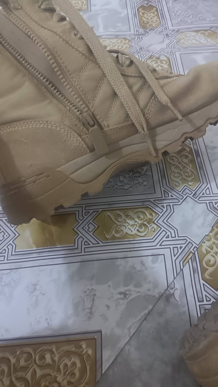 السلام عليكم بصطال أمريكي🇺🇸 SWAT قياس 43 إلي يرده يراسلني ***********مكان بصره سفوان
