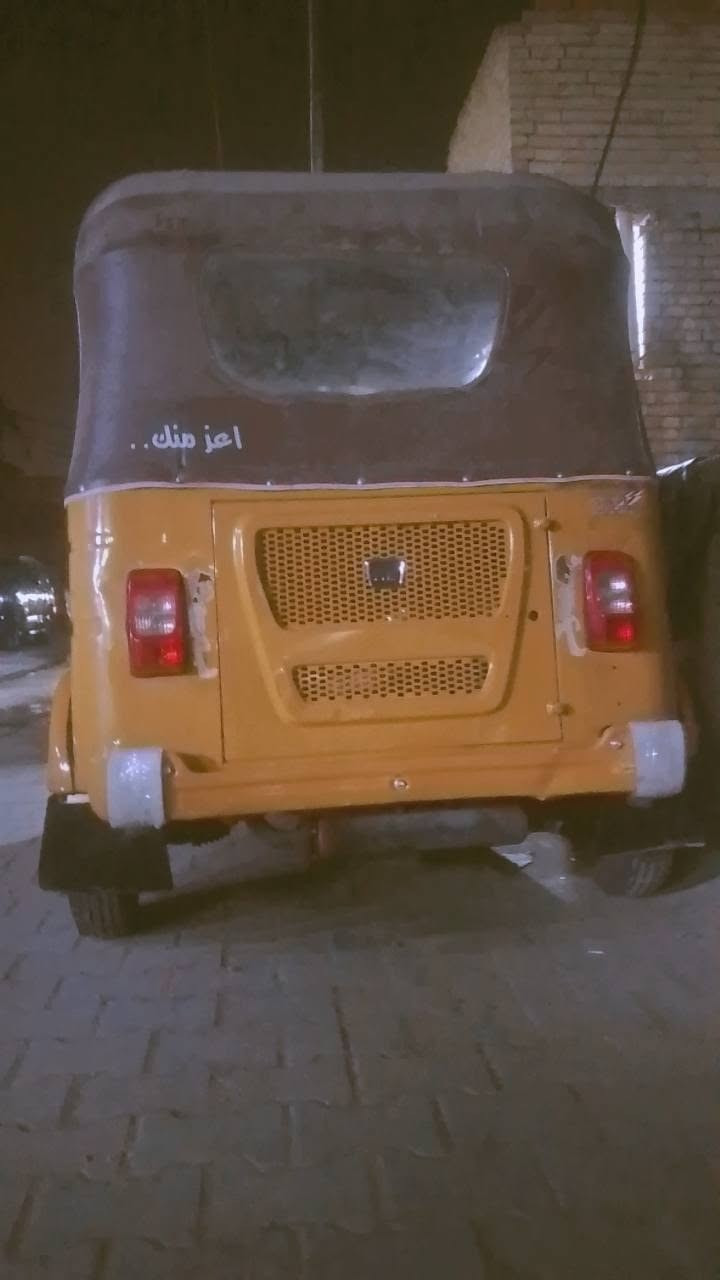 سلام عليكم تكتك للبيع مديل 21 رقم و سنويه بسمي ***********
