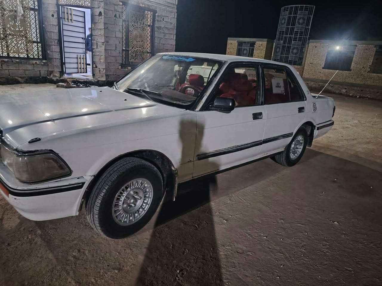 السلام عليكم
سوبر سيدان رقم بغداد مشروع وطني  بأسمي مداور ثاني يوم مكينه وگير شرط كهربائيات شغاله

السماوه  الخضر السعر ٣٥ وبيها مجال

***********
