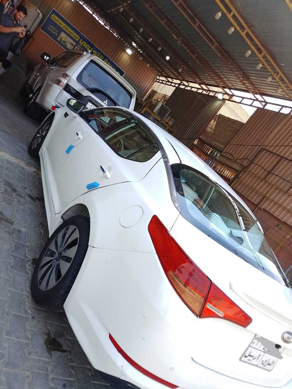 للبيع كيا اوبتما 2012 خليجي بسعر البلاش 68 وبيها مجال بيع مستعجل محرك 2400 دوش كير محرك كفاله حداديه كفاله  فول مواصفات فول بصمه واحد عله واحد ماعده الفتحه حته شفتات بلستيرن شاشه كامره حساسات تبريد ثلج جاهزه السياره مصبوغه عام اثر دحجات وكاله تحويل حاضر مكاني نجف *********** اتصال
*********** وتساب

