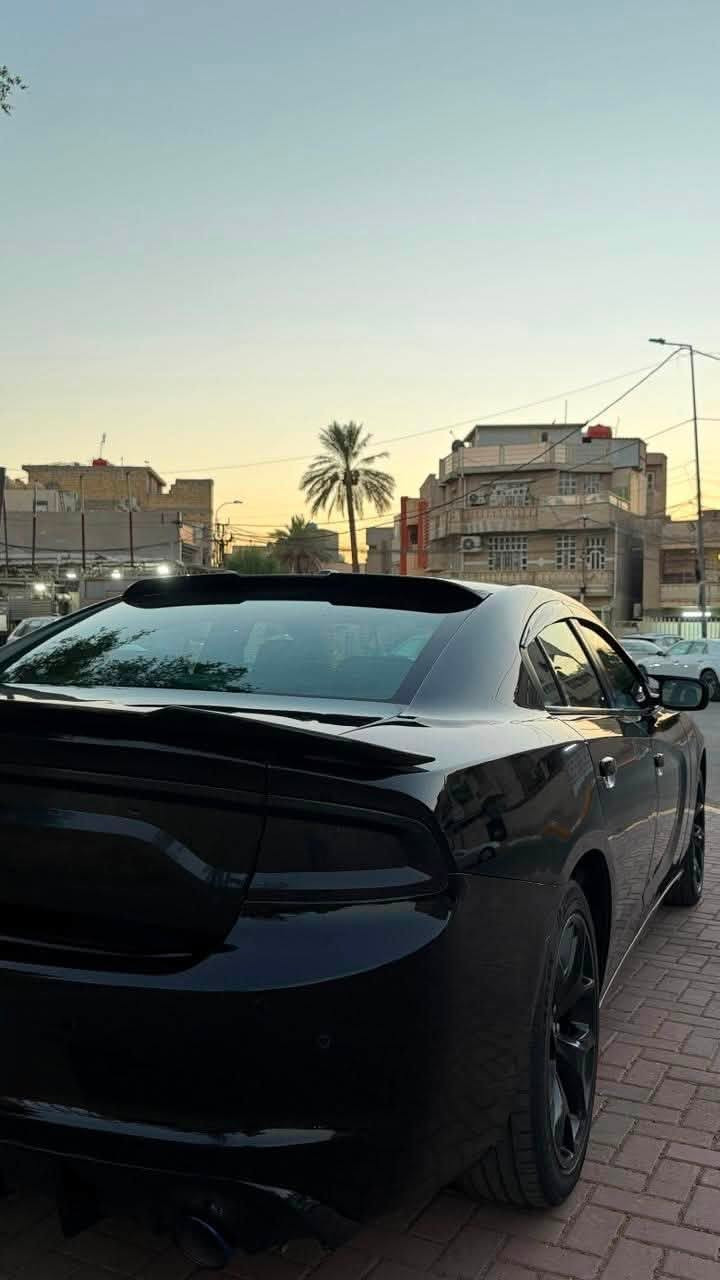 السلام عليكم وجمعة مباركة حبايب 👋🏽✅
🩶
جارجر موديل 2022 sxt
 من انظف الجارجرات الموجودات عله شرط تاخذ بيه تراي اذا بحياتك سايق جارجر بهل نظافه مرجوعه 😉❤️‍🔥
.
اللون: اسود ملكي
وارد امريكي: جنطه مصلحه نفسه وبيه بارد خفيف بلباب صور الحادث موجوده 
دفع خلفي
ماشيه:70km
السعر:225$ بيه مجال بسيط
رقم بغداد تحويل مباشر
السياره كلش نظيفه وبالحقيقه بعد احله 
للاستفسار :: ***********
