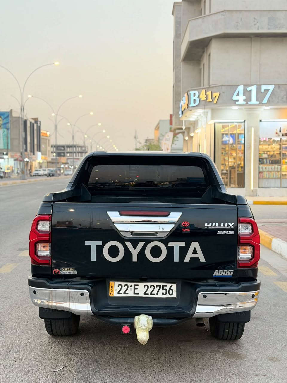 على بركة الله بيكم TRD 
2022 رقم اربيل وتحويل مباشر 
السياره مكفوله كفاله عامة 
ماشية 87 الف فقط 
مكان السياره الانبار الرمادي
السعر 299 وبيها مجال 
***********
