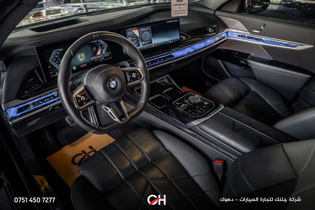⁨	BMW 740i

السنة: 2025
الممشى: 38,000 ميل
الحالة: USA Clean
التجهيز: Full Option
الموقع: دهوك

المحرك ونظام الدفع:

* محرك 6 سلندر خطي 3.0 لتر TwinPower Turbo
* القوة: 375 حصان
* العزم: 540 نيوتن متر
* ناقل حركة أوتوماتيك 8 سرعات
* نظام دفع RWD
* تسارع 0–100 كم/س: حوالي 5.0 ثوانٍ

المواصفات:

* فئة 740i Full Option
* BMW Curved Display
* شاشة خلفية BMW Theatre Screen
* نظام صوت harman/ kardon
* مقاعد جلد فاخرة
* مقاعد أمامية كهربائية مع ذاكرة
* تدفئة وتبريد المقاعد
* مساج للمقاعد
* فتحة سقف بانوراما
* أبواب Soft Close
* دخول وتشغيل ذكي
* إضاءة داخلية Ambient Lighting
* كاميرات 360°
* حساسات أمامية وخلفية
* Head-Up Display
* نظام قيادة شبه ذاتي
* أنظمة أمان ومساعدة السائق
* مصابيح LED
* جنوط ألمنيوم
* ناظور ليلي

📞 ***********
شركة جلنك وليد صبري – دهوك

#Chalank_cars_duhok⁩

نص مكتوب في الصور:
- *********** CH شركة چلنك لتجارة السيارات - دهوك
- *********** شركة چلنك لتجارة السيارات - دهوك