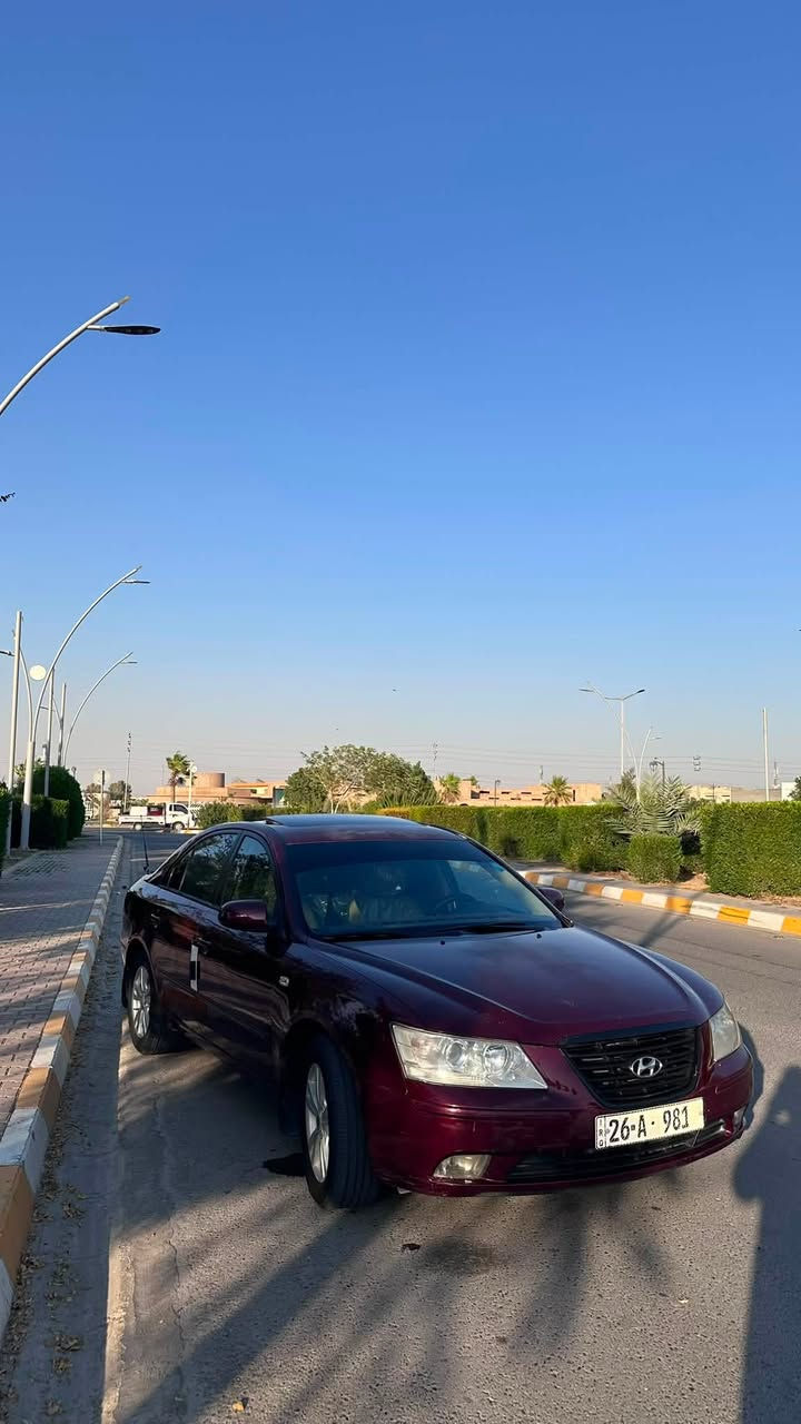 سلام عليكم 
سوناتا ٢٠٠٩ خليجي 
حجم محرك 2.0 
سياره بدون قطره صبغ بيها جراد بالقماره وشي بسيط بالجنطه وشويه من البنيد
مبدل عينه امريكي بسبب عطل كيج حماوه وبانزين 
كير مكينه صدر تايرات تبريد تدفى شرط الشرط 
رقم صلاح الدين مميز باسمي 981 
مواصفات 
دواخل صاج 
فتحه 
شاشه 
كامره 
ابل كار بلي + اندرويد اوتو  
Aux + usb 
مكان السياره تكريت القادسيه 
للاستفسار خاص او على الرقم 
***********
***********
