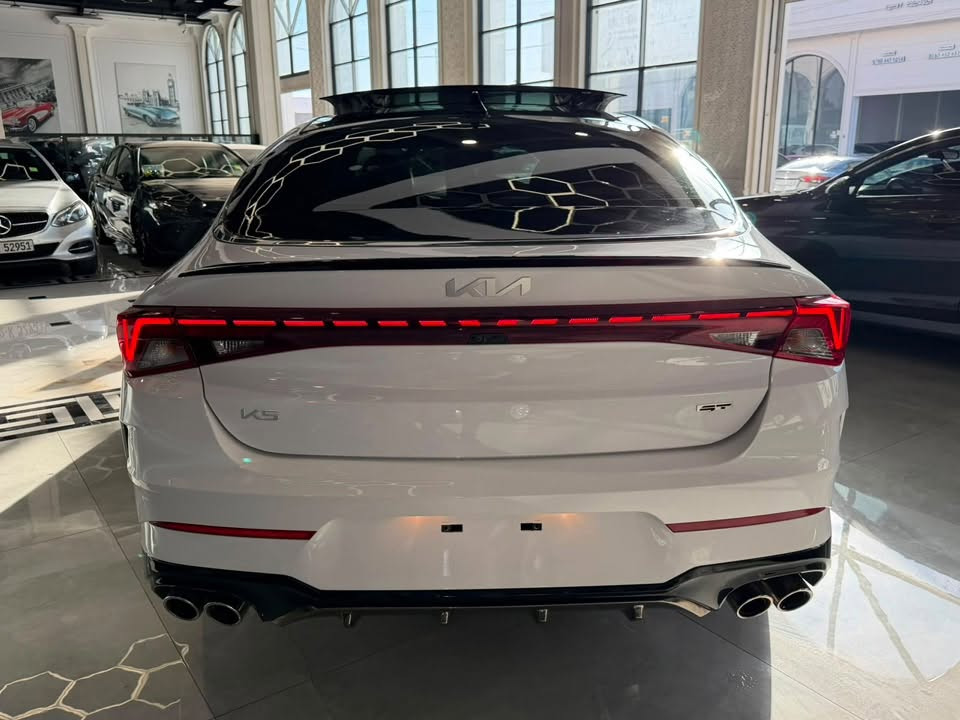 ألسلام عليكم
🔥 GT- K5 
2024 الشكل الجديد 

⭕️ فقط بونت مصبوغ  ❗️
السعر : 187$ ومجال بهه 
الرجاء فقط شراء يتصل 
رقم و الواتساب ***********  
مكينة 2.5 توربو 
ماشية ١١ الف
بانوراما 
بصمة 
تشغيل عن بعد 
ويل كروم 
فول زينون  
رادار أمامي وجانبي وتحديد مسار 
صندوق ذكي 
شاحن لاسلكي ( وايرليس تلفون ) 
شاشة كبيرة 
تدفئة كراسي 
كراسي كهرباء 
لايتات زينون 
شغال عن بعد 
أربع أنضمة قيادة 
سايد بريك بصمة 
وبعد بيها مواصفات هواية 
ايرباك فقط ستيرن طاك مرجع سستم
بدون اي داخل شاصي 

مكان السيارة اربيل -  
تكلفه الرقم 12 ورقه

نص مكتوب في الصور:
- ***********